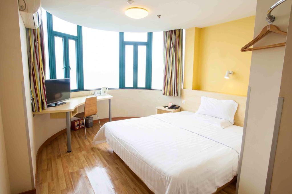 7Days Inn Sanqiao Hou Ba Guiyang  Kamer foto